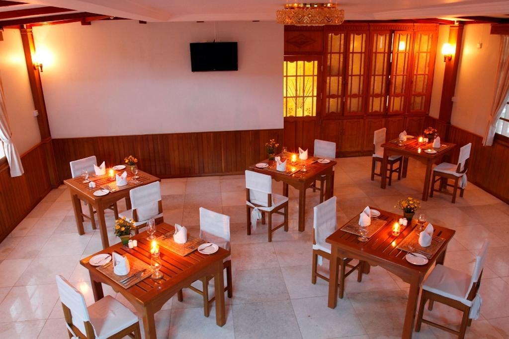 Inle Lotus Hotel Nyaung Shwe Extérieur photo