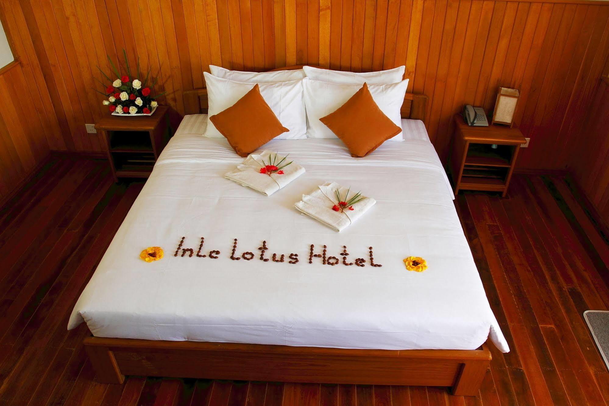 Inle Lotus Hotel Nyaung Shwe Extérieur photo